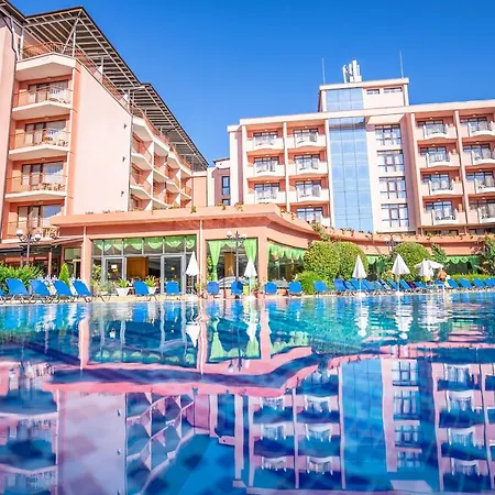 Izola Paradise
