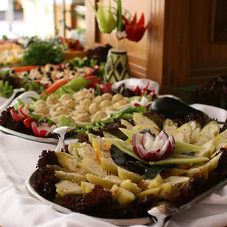 Izola Paradise 호텔 써니비치