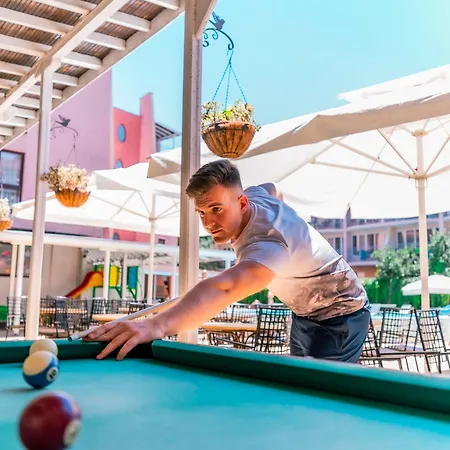 Izola Paradise 호텔