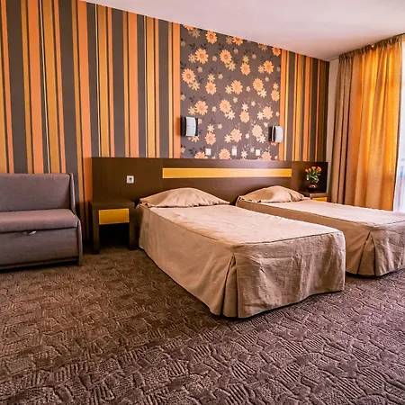 Izola Paradise 호텔 4*