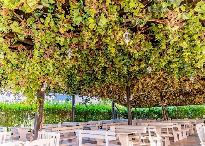 Izola Paradise Hotel 4*