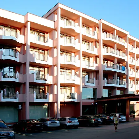 فندق Izola Paradise ساني بيتش