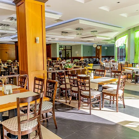 Izola Paradise 4*