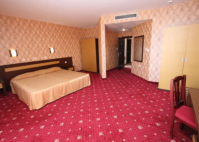 Izola Paradise 4*