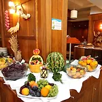 Izola Paradise 4* Sunny Beach