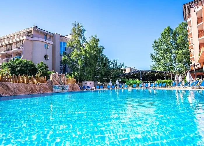 Izola Paradise Солнечный берег